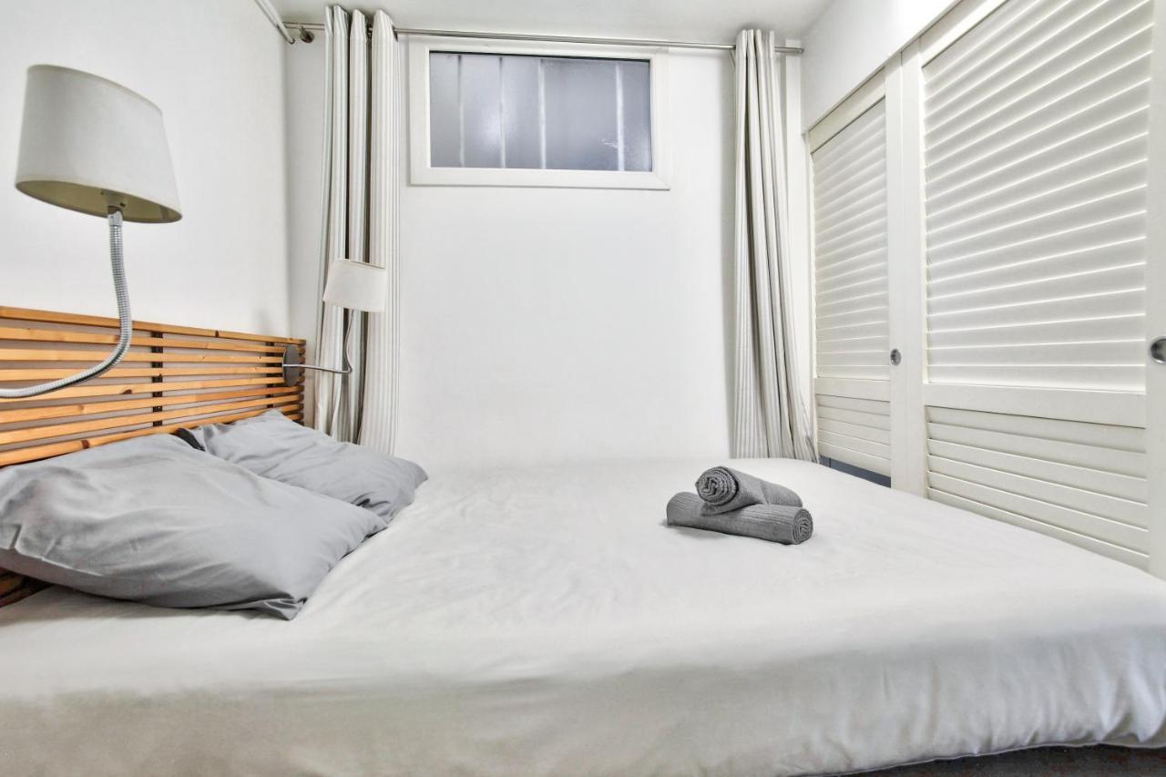 1 Bedroom Le Marais Temple 파리 외부 사진